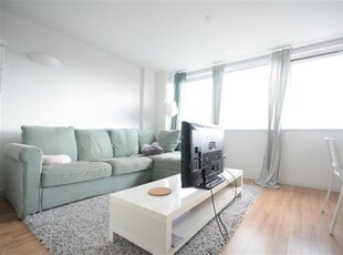 Flat to rent in Marco Island, Huntingdon Street NG1