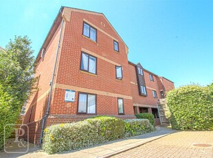 Flat to rent in Tymperley Court, Winnock Road, Colchester, Essex CO1