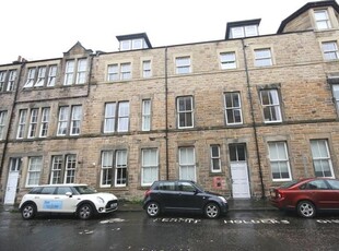 Flat to rent in Watson Crescent, Edinburgh EH11