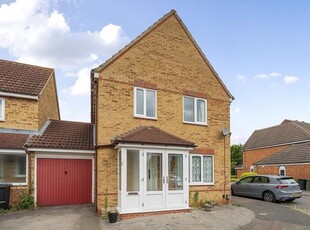 Link-detached house to rent in Didcot, Oxfordshire OX11