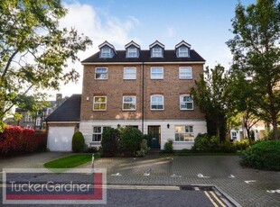 Property to rent in Evening Court, Cambridge CB5