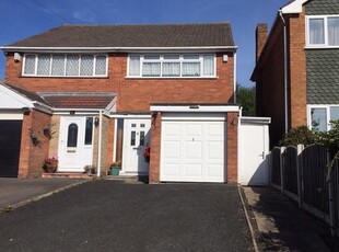 Semi-detached house to rent in Holly Road, Dudley DY1