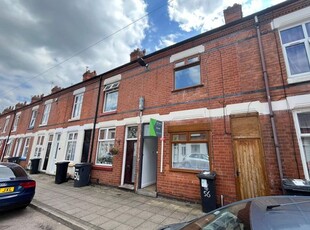 Terraced house to rent in Bolton Road, Leicester LE3