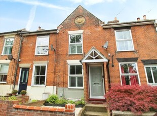 Terraced house to rent in Chalk Road North, Bury St. Edmunds IP33