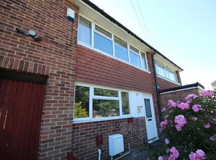 Terraced house to rent in Mile Oak Road, Portslade, Brighton BN41