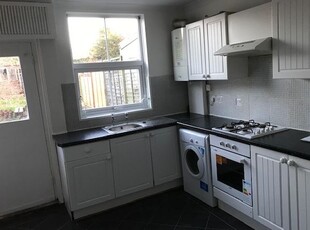 Terraced house to rent in New Street, Rothwell, Kettering NN14