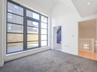 Terraced house to rent in Orchard Place E14, Tower Hamlets, London,