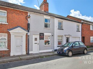 Terraced house to rent in South Street, Colchester, Essex CO2