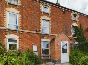 Terraced house to rent in Springfield Road, Stroud, Gloucestershire GL5