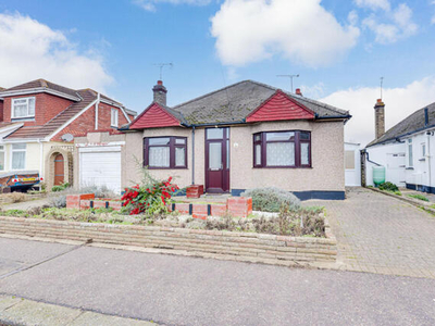 2 Bedroom Detached Bungalow For Sale In Southend-on-sea