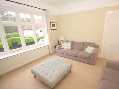 2 bed flat for sale in Chester Road,
BH13, Poole