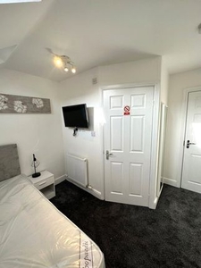 End terrace house to rent in Gresham Road, Middlesbrough, North Yorkshire TS1