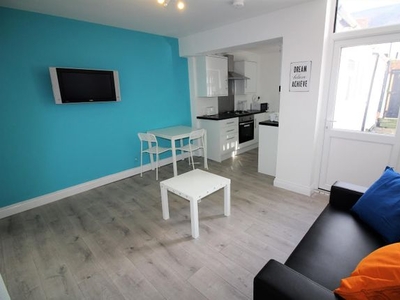 Flat to rent in Union Street, Middlesbrough, North Yorkshire TS1