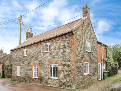 High Street, Southrepps, Norwich - 4 bedroom detached house