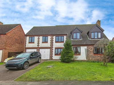 The Orchards, Wilburton, Ely - 6 bedroom detached house