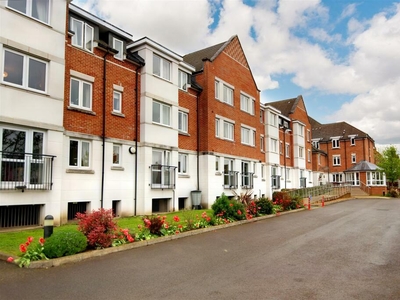 1 bedroom apartment for sale in Abbotsmead Place, Caversham, Reading, RG4