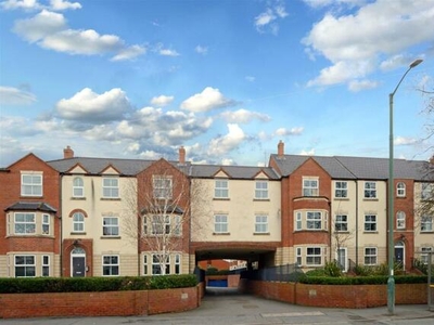 1 Bedroom Apartment For Sale In Copthorne Road