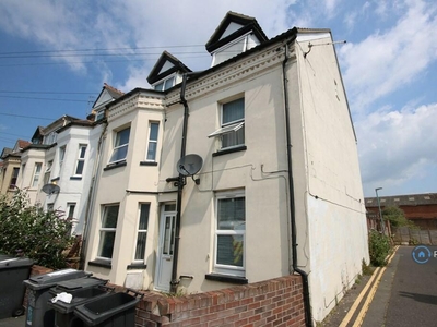 1 bedroom house share for rent in Lytton Road, Bournemouth, BH1