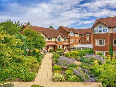 1 Bedroom Retirement Property For Sale In Reigate, Surrey