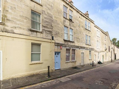 1 Bedroom Shared Living/roommate Bath Bath And North East Somerset