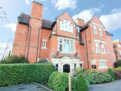 2 bedroom apartment for sale in Upcross House, Upcross Gardens, Reading, Berkshire, RG1