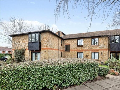 2 Bedroom Flat For Sale In Esher