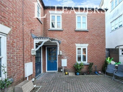2 Bedroom House For Sale In Albion Street