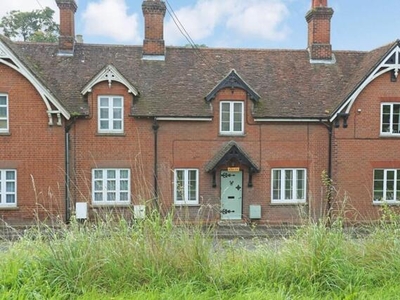 2 Bedroom Terraced House For Sale In Bishops Waltham