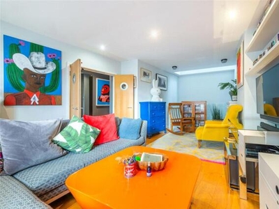 3 Bedroom House For Sale In
Canonbury
