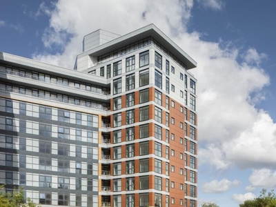 3 bedroom penthouse for sale in Furness Quay Salford Quay M50