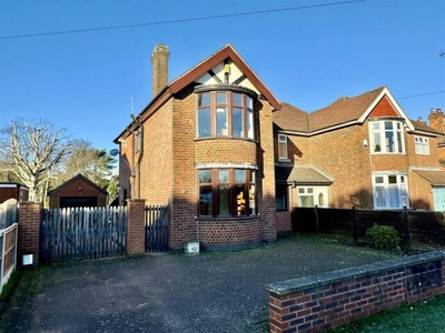 3 Bedroom Semi-detached House For Sale In Darley Abbey