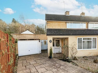 3 Bedroom Semi-detached House For Sale In North Leigh