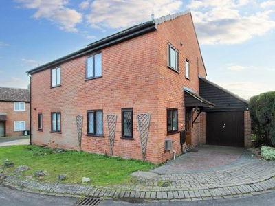 3 bedroom semi-detached house for sale in Saxon Way, Lychpit, RG24