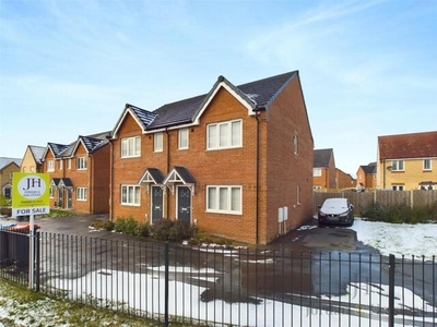 3 Bedroom Semi-detached House For Sale In Winsford, Cheshire