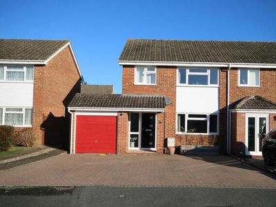 3 Bedroom Terraced House For Sale In Thatcham