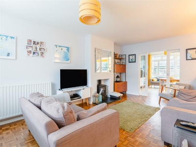 4 bedroom detached house for sale in Carden Avenue, Brighton, BN1