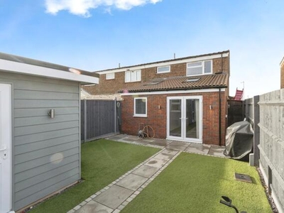 4 Bedroom End Of Terrace House For Sale In Biggleswade, Bedfordshire