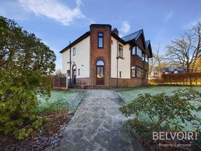 4 Bedroom Semi-detached House For Sale In Westlands, Newcastle Under Lyme