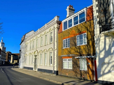 4 bedroom terraced house for sale in 15 Pembroke Road, Old Portsmouth, Hampshire, PO1 2NS, PO1