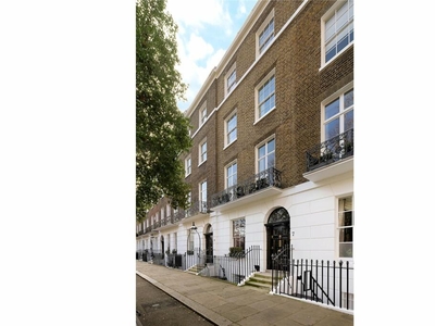 4 bedroom terraced house for sale in Alexander Square, London, SW3