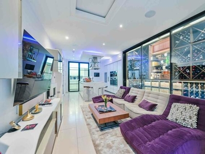 4 Bedroom Terraced House For Sale In Bloomsbury, London
