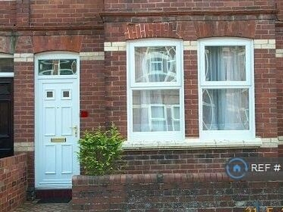 5 bedroom end of terrace house for rent in Danes Road, Exeter, EX4