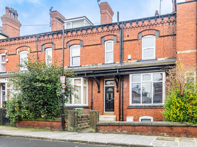 6 bedroom terraced house for sale in Granby Road, Leeds, LS6