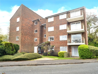 Palmerston House, Basing Road, Banstead, Surrey, SM7 2 bedroom flat/apartment in Basing Road