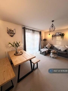 1 Bedroom Flat For Rent In Exeter
