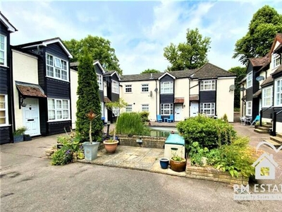 1 Bedroom Ground Floor Flat For Sale In Stansted, Essex