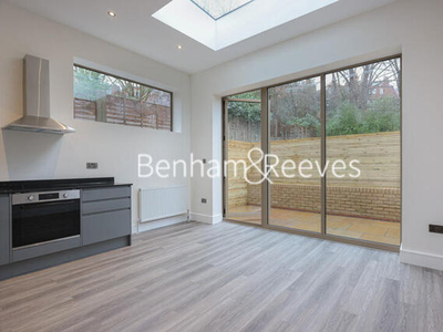 2 Bedroom Apartment For Rent In Hampstead