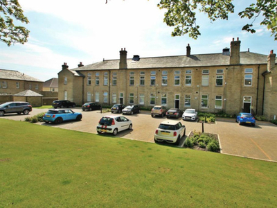 2 Bedroom Apartment For Rent In Ilkley, Yorkshire