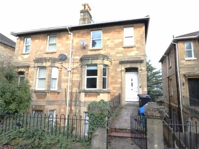 2 Bedroom Apartment For Rent In Oldfield Park, Bath