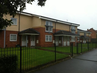 2 Bedroom Apartment For Rent In Solihull, West Midlands